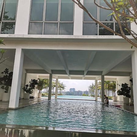 Studio Apartment Cyberjaya Near Bus Terminal Экстерьер фото