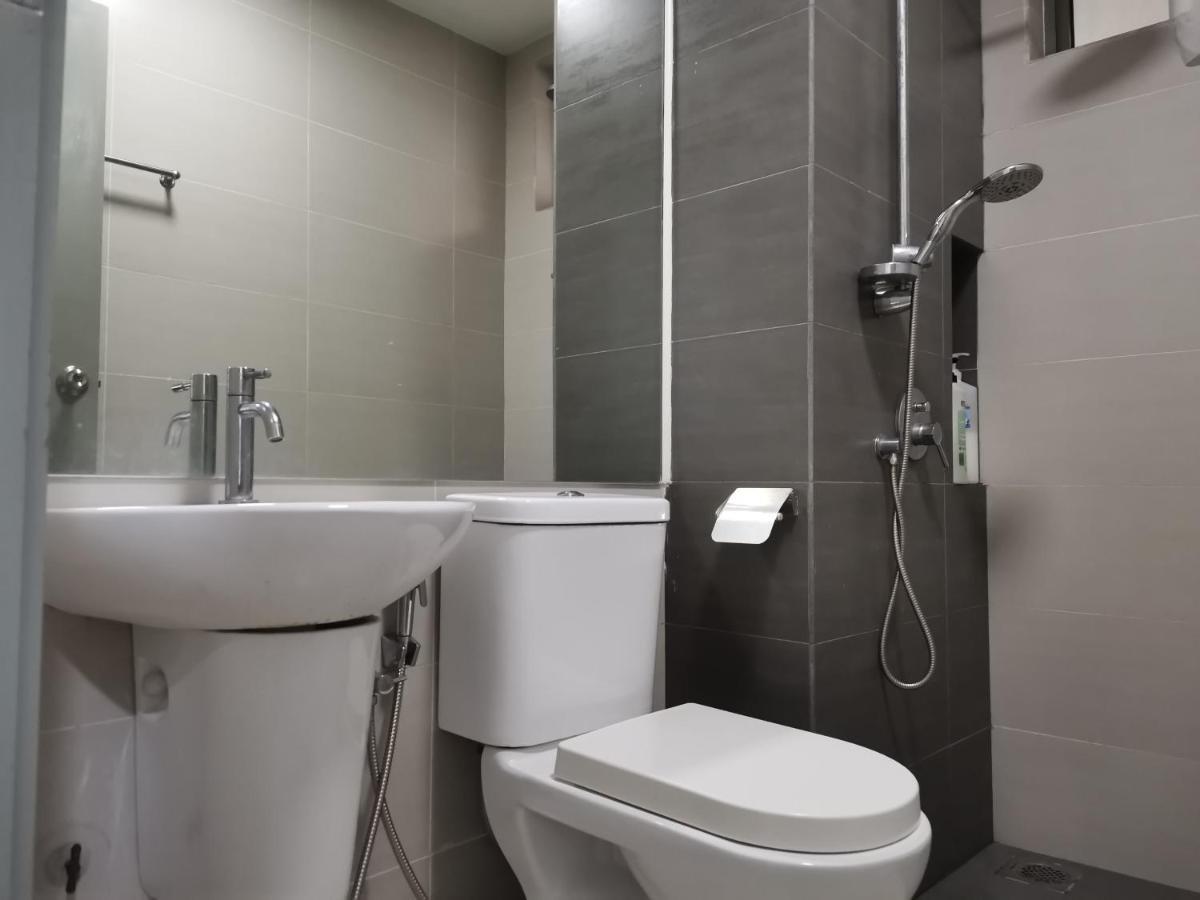 Studio Apartment Cyberjaya Near Bus Terminal Экстерьер фото